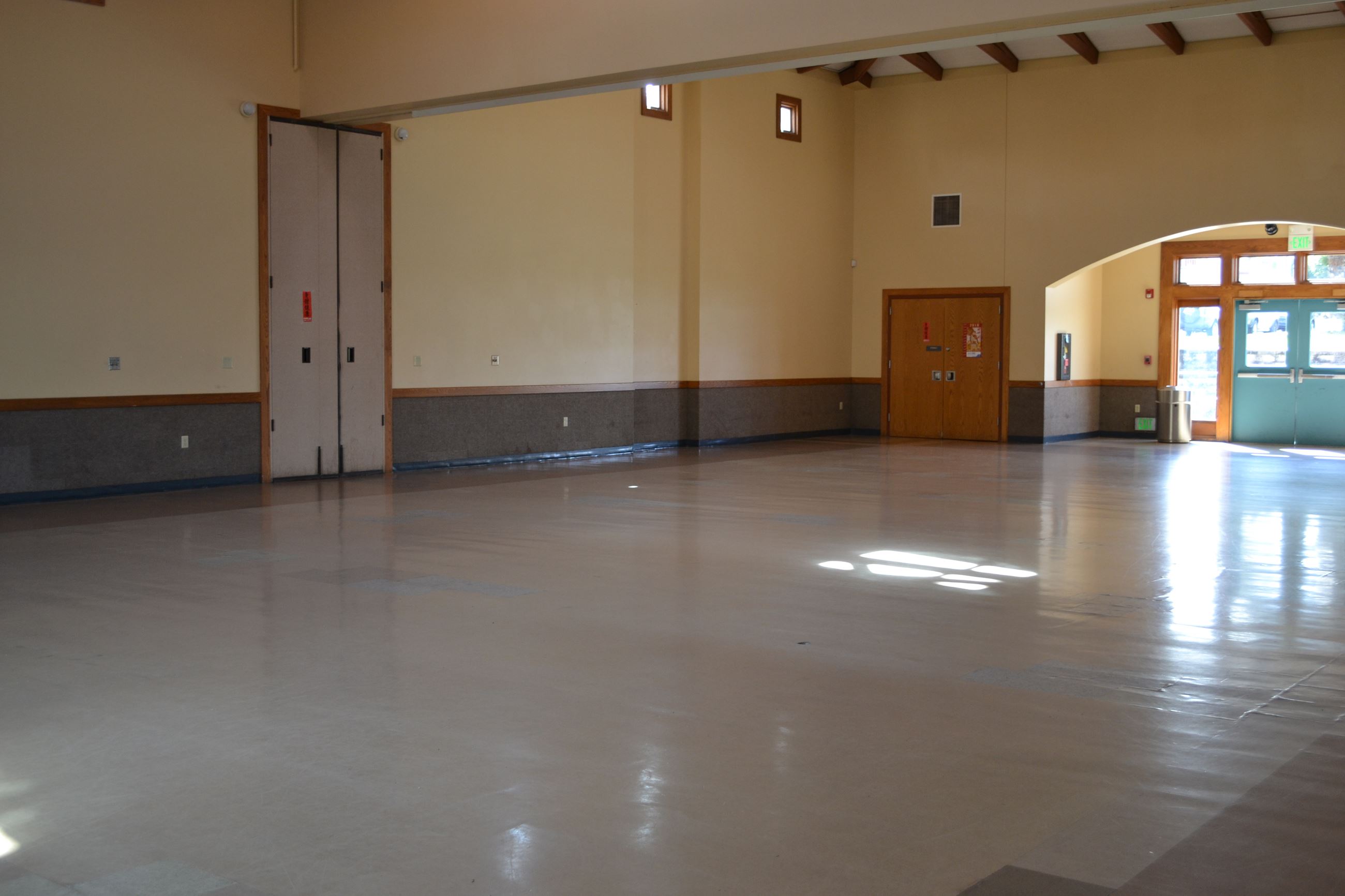 Lincoln Park Community Center Empty Facility 2