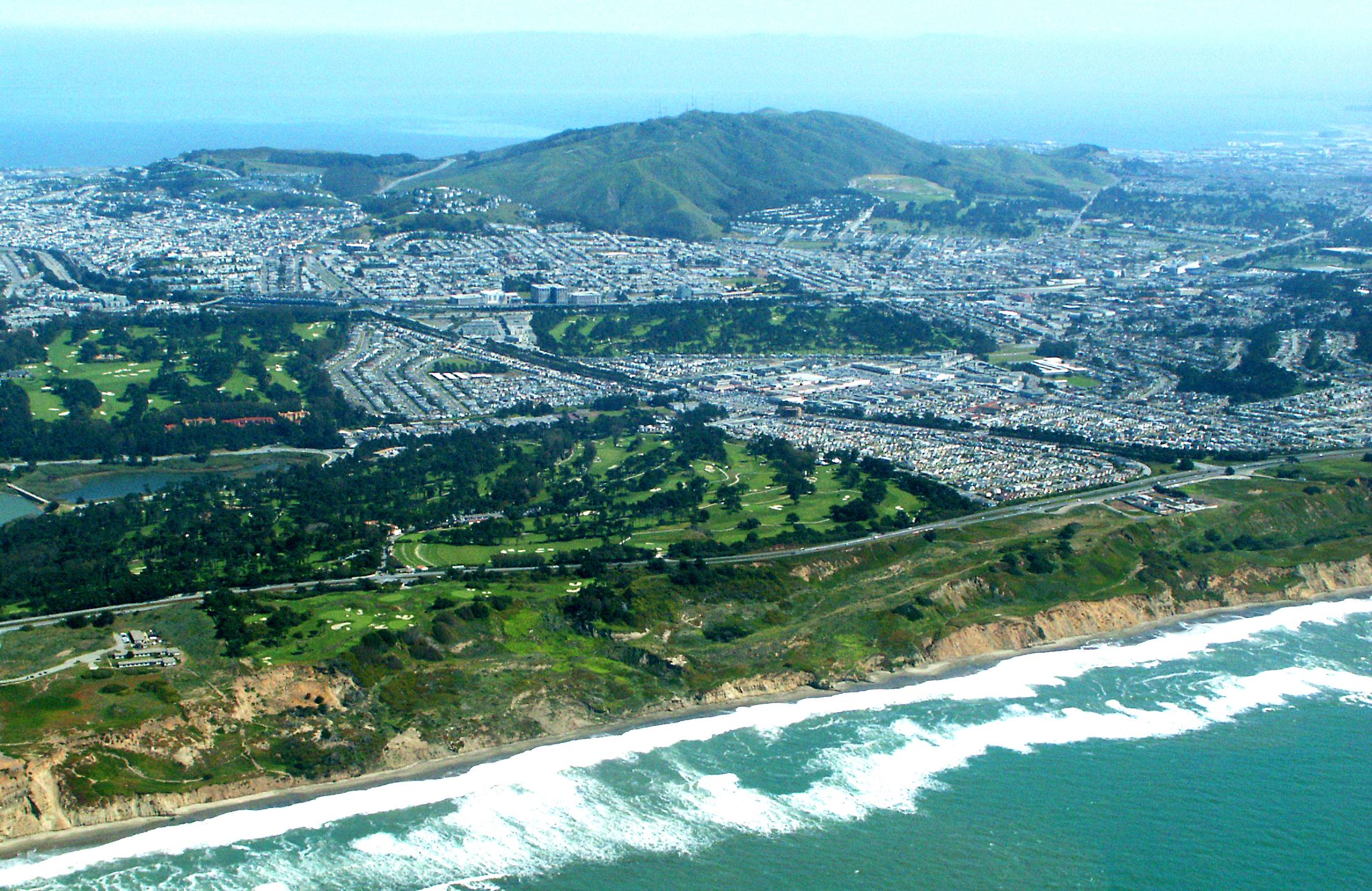 Distant high angle view of Daly City